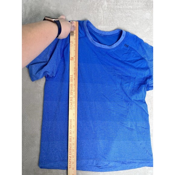 Lululemon Men’s M Vent Tech Short Sleeve Shirt Blue Gym Workout Run Athleisure - Picture 7 of 11